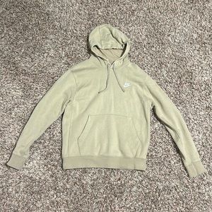 Nike Sprotswear Club Fleece Pullover Hoodie